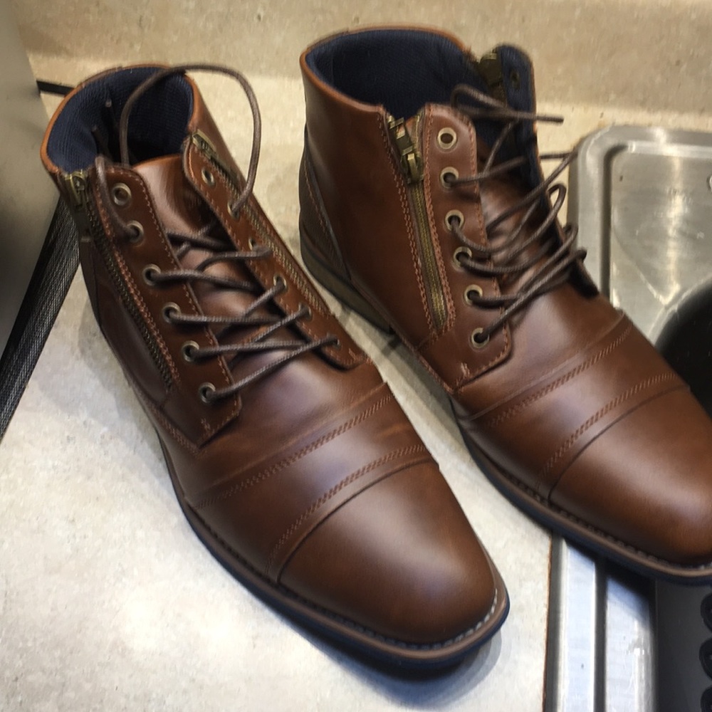 Mens 9.5 Chukka Fashion Boot